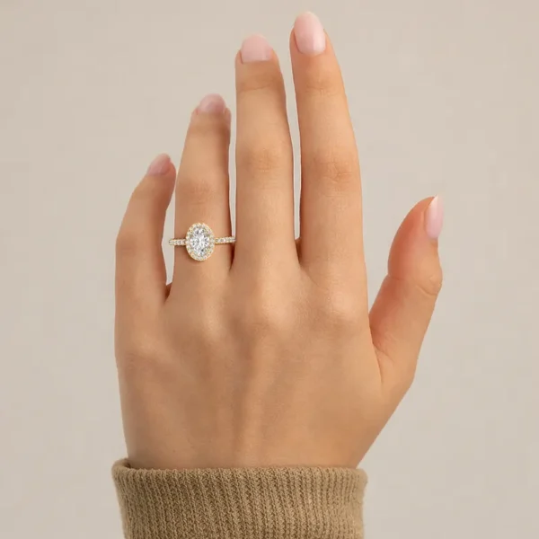 Aqsá - Ovaal 1,00ct halo ring met zijstenen - Verlovingsring met halo en pavé zijstenen